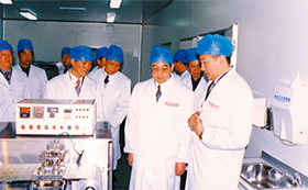 领导亲临晶珠藏药集团青海省GMP生产基地视察指导工作